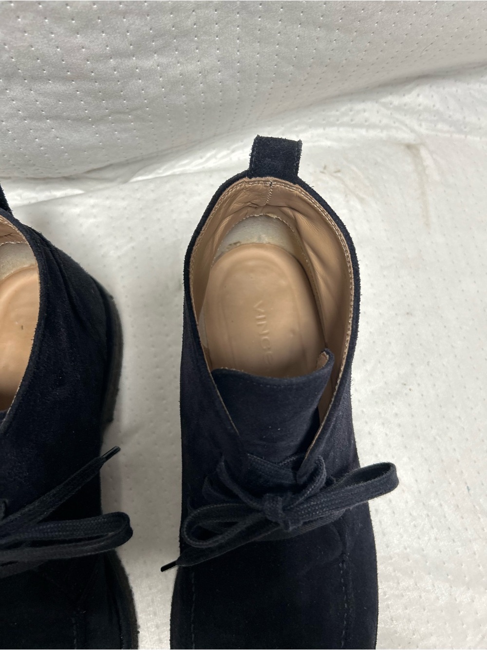 Men's Vince Navy Suede Chukka Boots - Picture 3 of 11